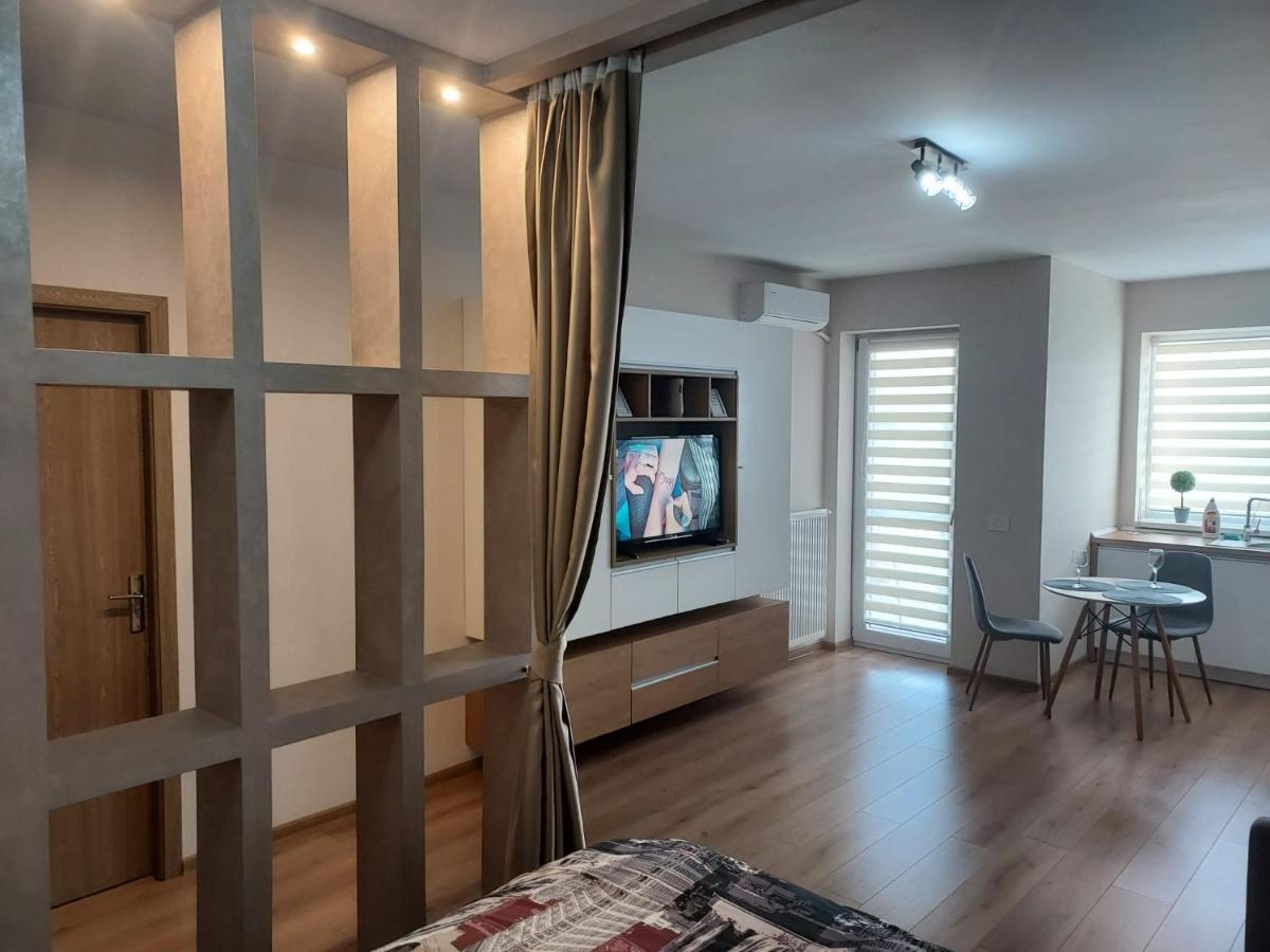 Glamour Studio Oradea Zewnętrze zdjęcie